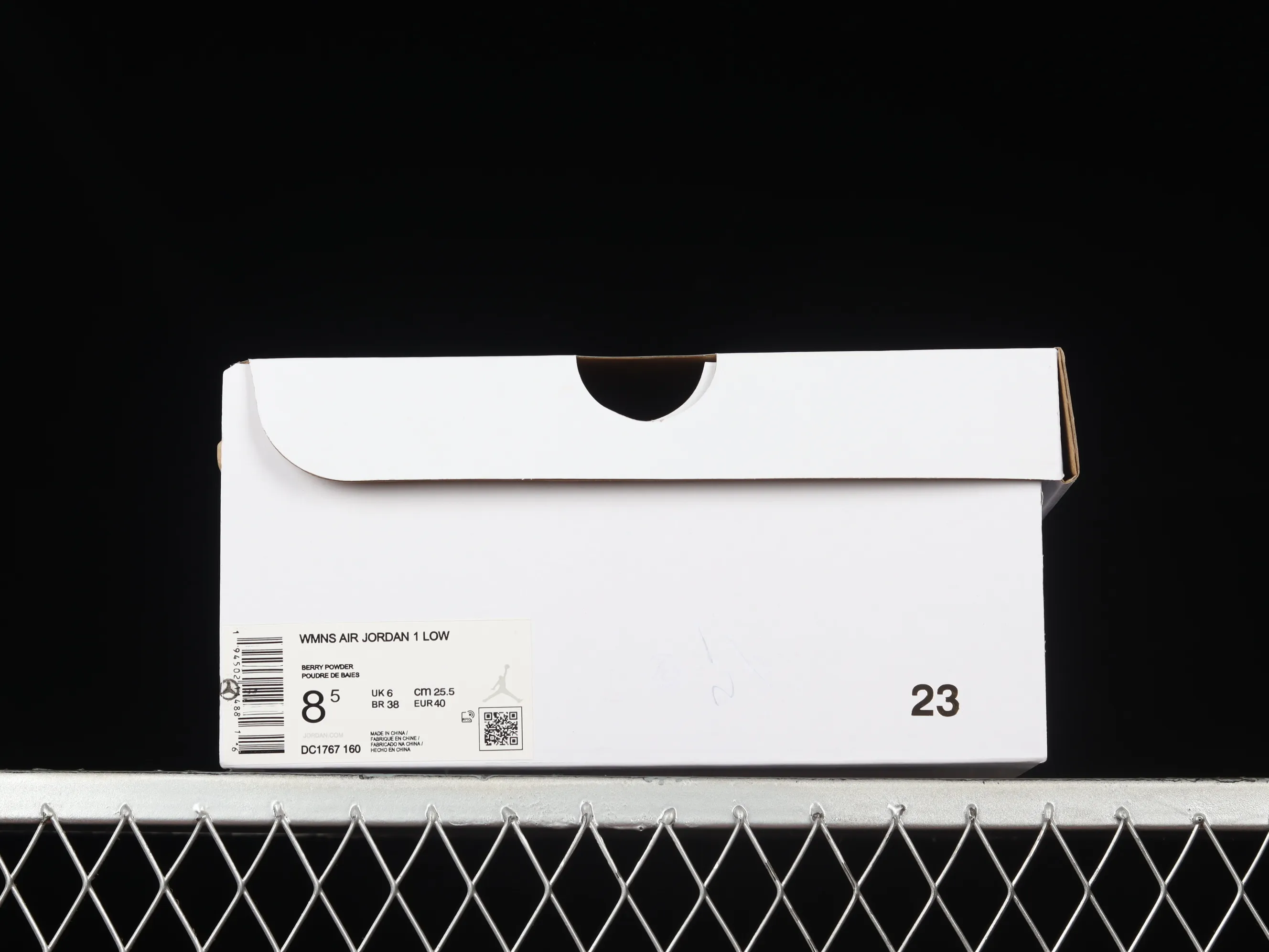 All categories Air Jordan Jordan series basketball shoes Air Jordan 1 Low Z version Air Jordan 1 Low AJ1 Joe 1 white pink black hook low-top casual sneakers DC1767-160